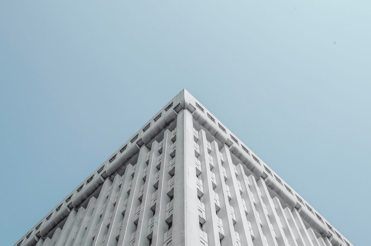 江南体育-赛季末再来看!穆里略第99分钟在门线上压哨解围出曼城绝杀